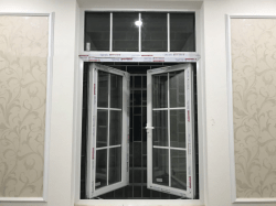 Aluminium glass window