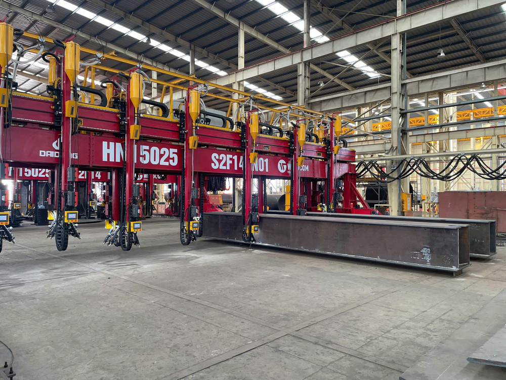 Welding line solutions for heavy industrial structures and installation