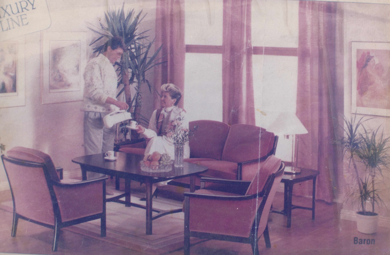 Sofa set