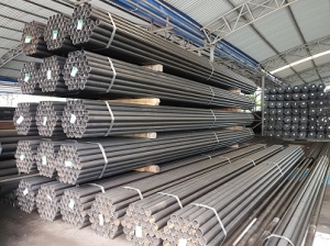 Black round steel pipe