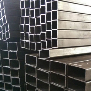 Square steel pipe