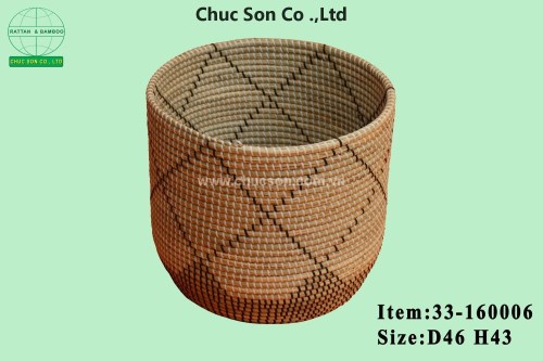 Seagrass laundry basket