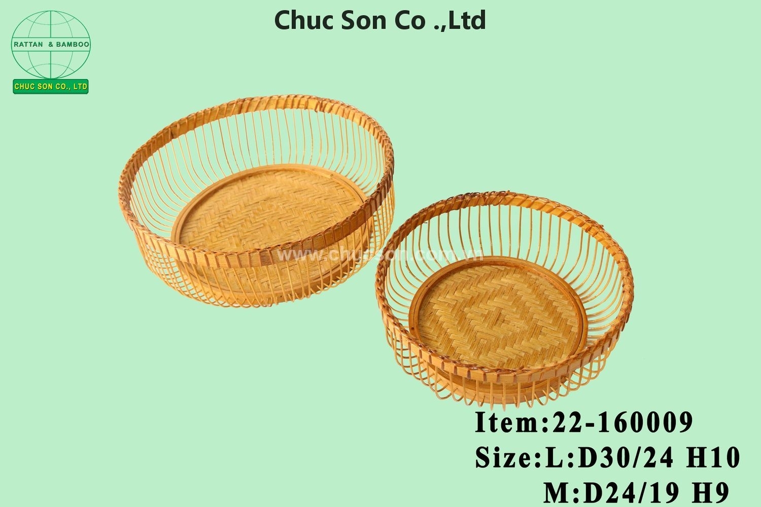 Round bamboo basket
