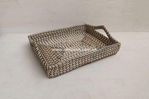 Seagrass tray with handles