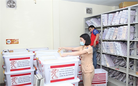 Office equipment packaging
