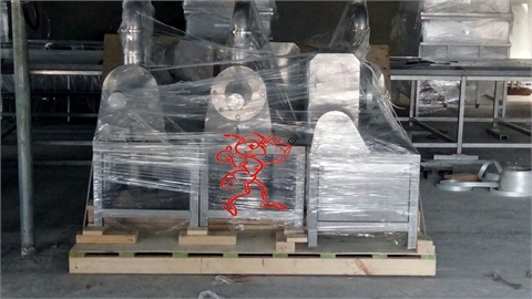 Machinery packaging