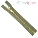 Metal zipper