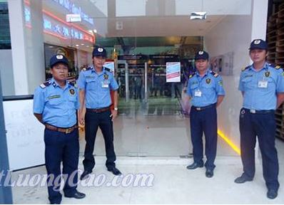 Security guard service for static target