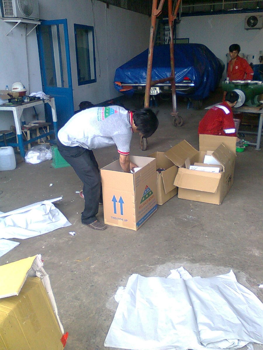 Warehouse moving service