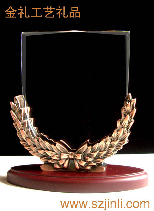 Crystal campaign medal