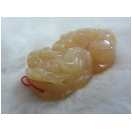 Hoang Long jade Pixiu ring