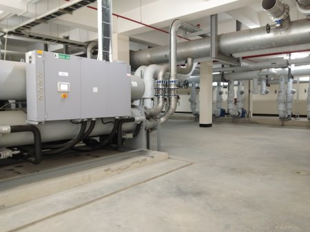 CHILLER UNIT - May lam lanh nuoc