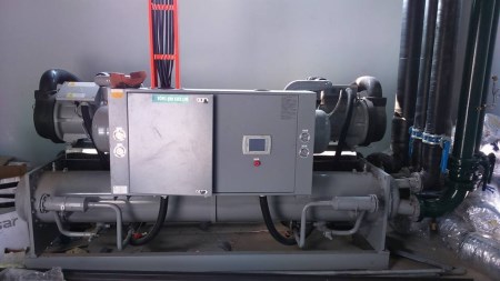 CHILLER UNIT - May lam lanh nuoc