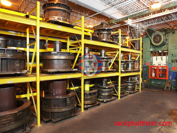 Warehouse rack