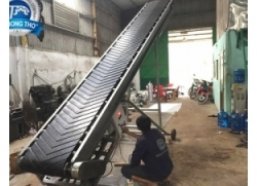 Rubber conveyor