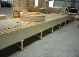 Wood conveyor