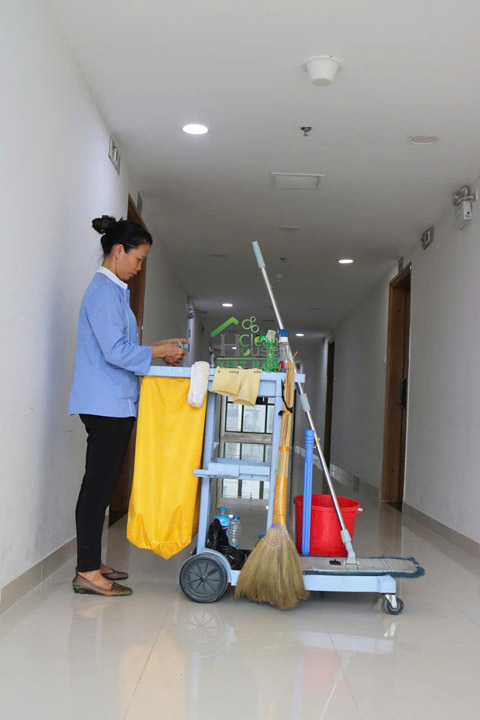 Clean House residential and office cleaning service