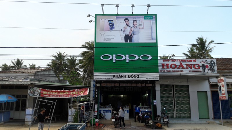 OPPO Mobile Store Signage