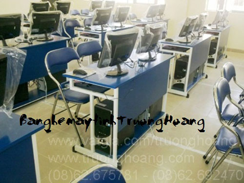 Computer desk