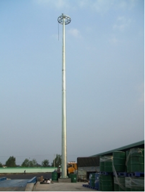 Polygonal lamp post
