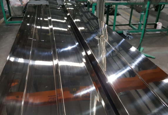 Stainless steel rectangular tube