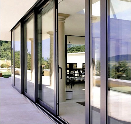 Aluminum glass door