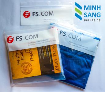 Garment packaging