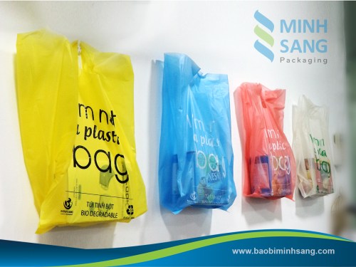 Biodegradable bags made from starch