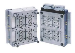 Plastic casting mould