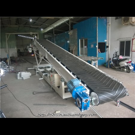 Rubber conveyors