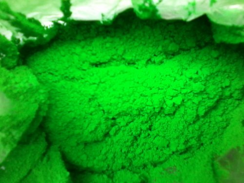 Neon green pigment