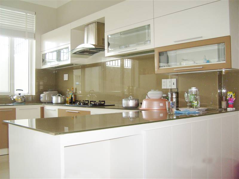 Wall glass
