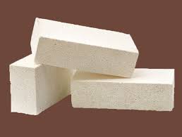 Insulating fire brick