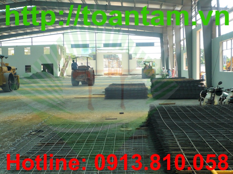 Reinforcing concrete floor