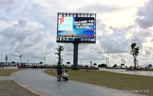 Outdoor LED display