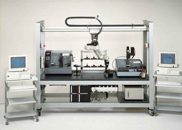 Laboratory equipments