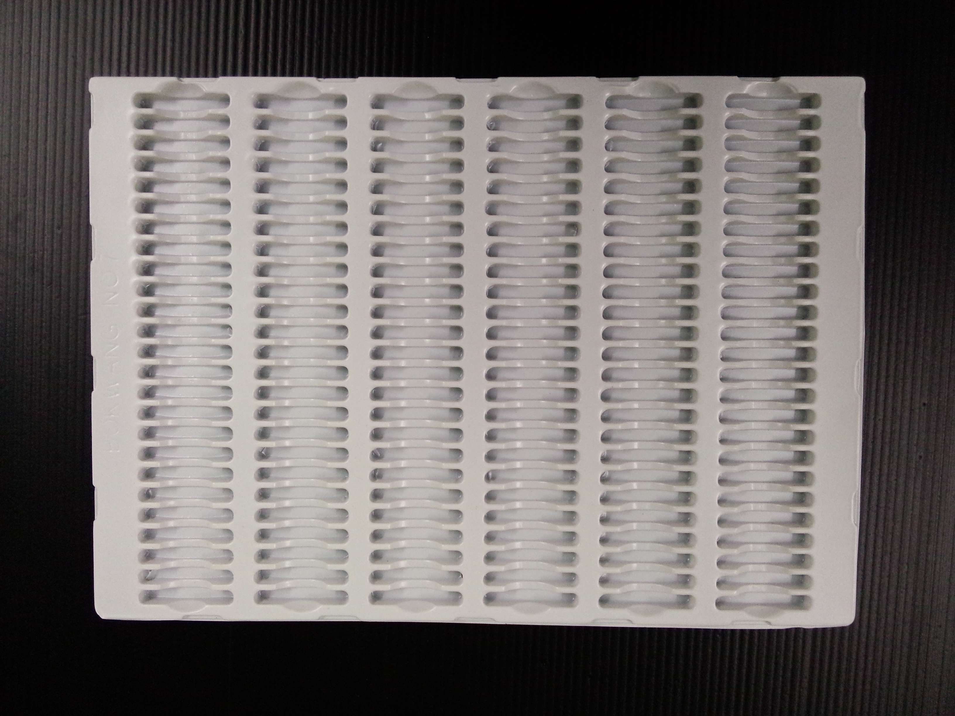 PS tray
