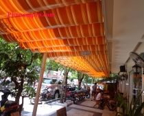 Mobile retractable awnings