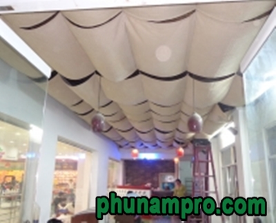 Pub sliding awnings