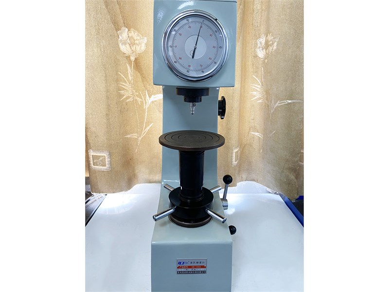 Rockwell Hardness Tester