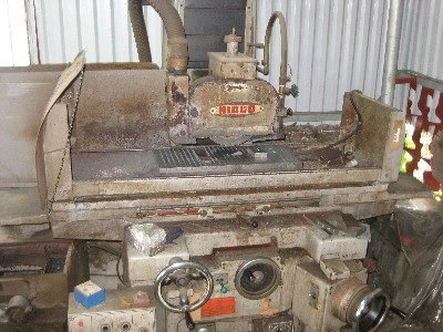 Flat grinding machine