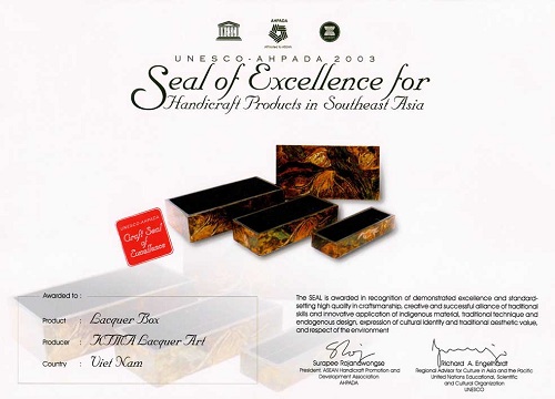 UNESCO 2003
