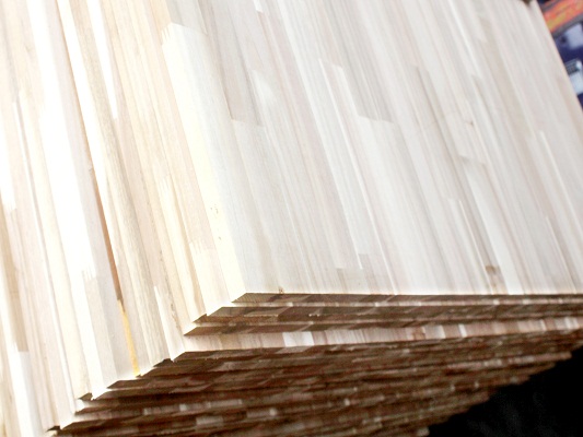 Laminated wood