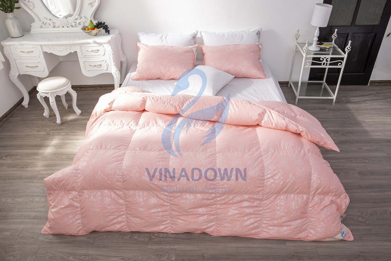 Feather bedding set