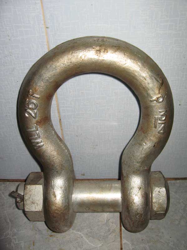 Shackle