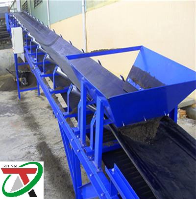 Conveyor frame