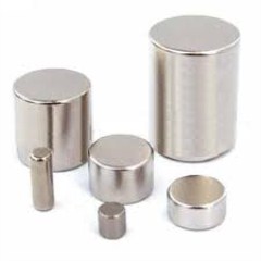 Rare earth magnet