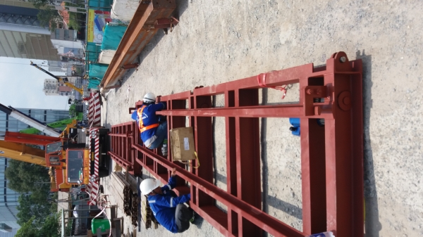 Conveying floor