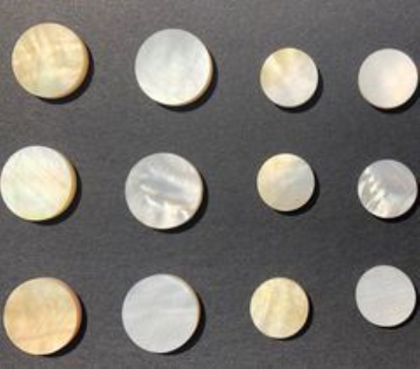 WY buttons