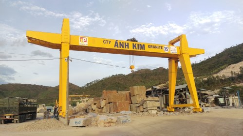Console Crane